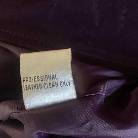 Chic Women's Purple Leather Jacket - Picture 6 of 11
